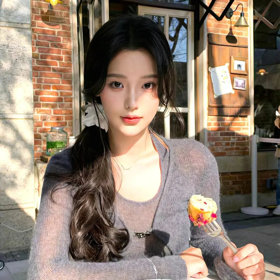 阿罗有枝彩色笔